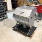 Tamis rotatif à alimentation externe DM-TR2 destiné à être installé sur les rejets de la cave de Villesequelande
