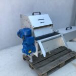 Ensemble tamis rotatif-compacteur DM-TR1CV destiné à être installé sur la STEP de MOUSTEY, en attente de livraison